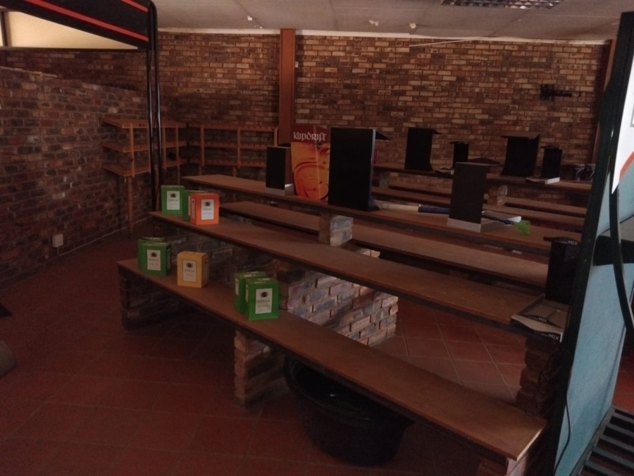 Commercial Property for Sale in La Hoff North West